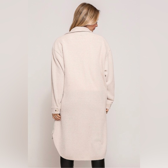 Cream Oversized Long Shacket - Picture 3 of 3